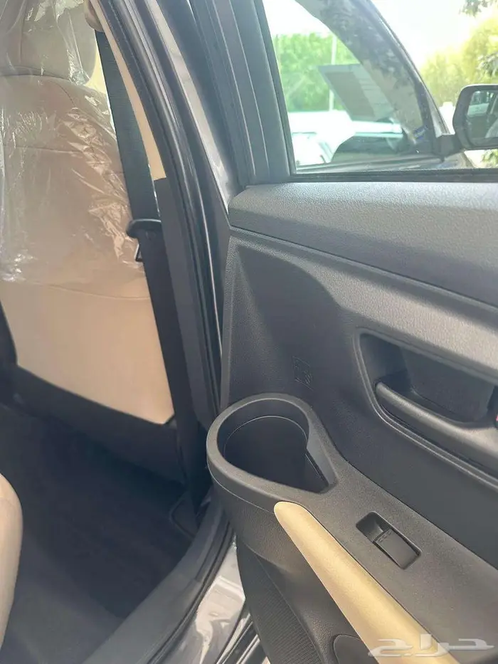 تويوتا يارس YARIS Y PLUS 2026 5