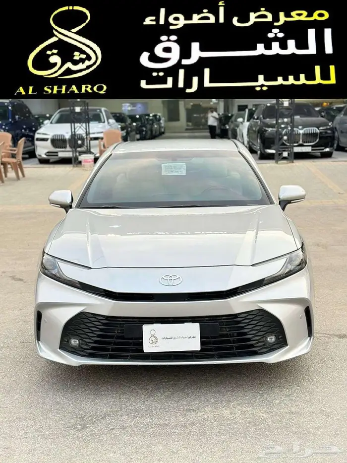 تويوتا كامري LE هايبرد 2025 0
