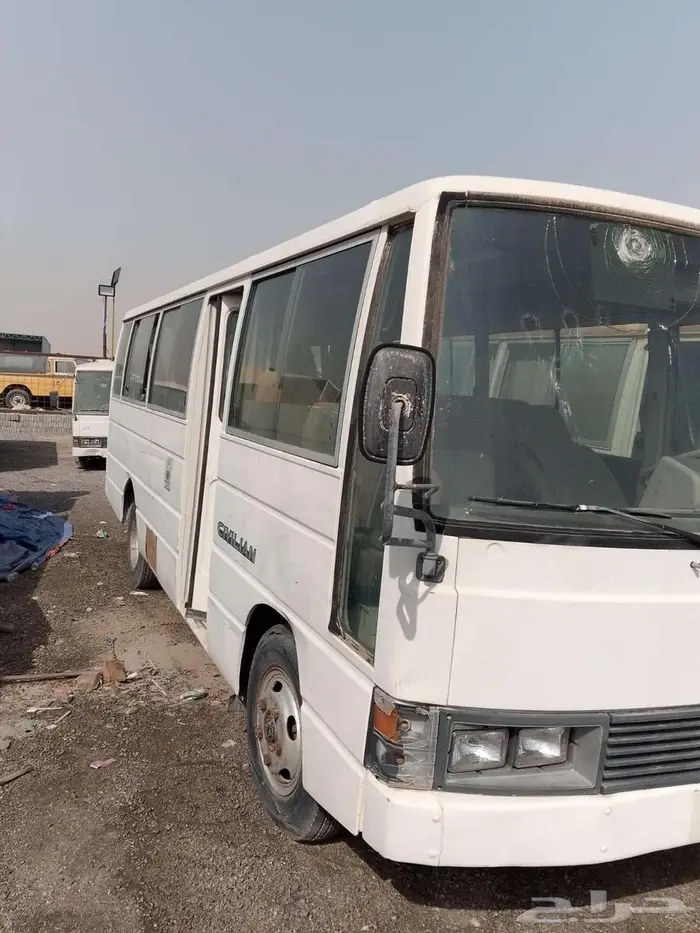 للبيع باص نيسان بمعرض البيان المطور بالرياض بالحاير 1