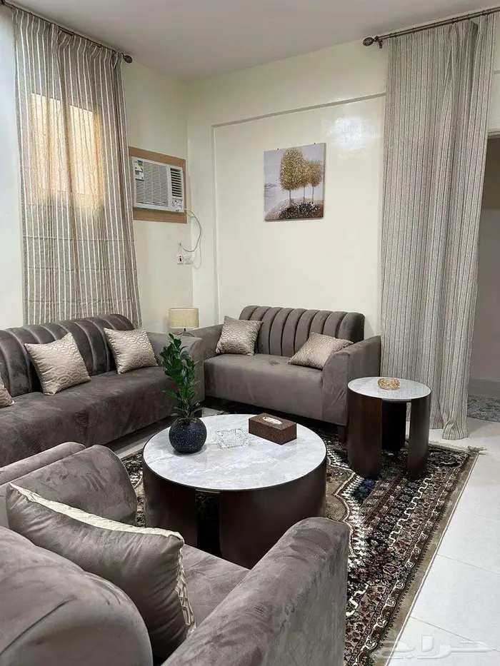 شقة مفروشة للايجار حي الملز في عمارة عوائل 36