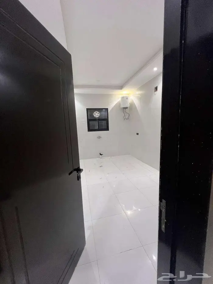 للايجار شقة عوائل في الرياض حي البيان   عرض رقم H1317 4