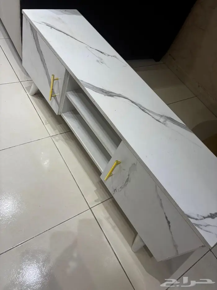 طاوله تلفزيون مع 2مرايا 0