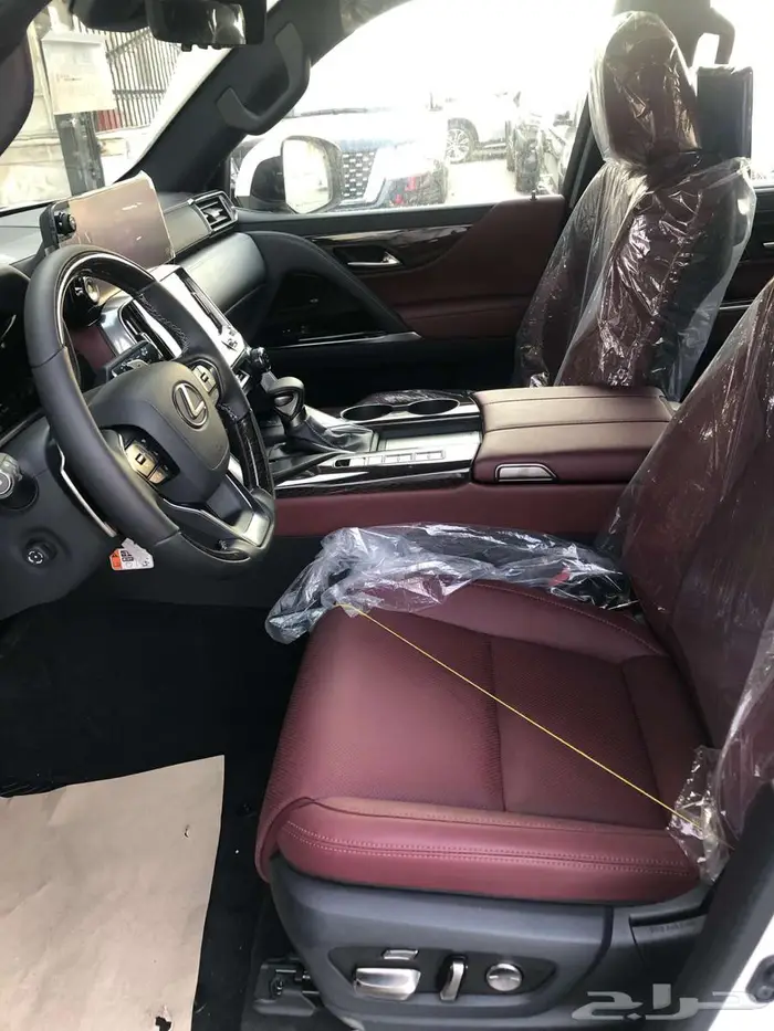 جيب لكزس LX 600 BB 2025 سعودي أرباح صفر 21
