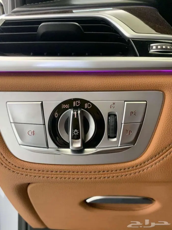 بي ام دبليو ممشا 61 LI730 2020 . 14