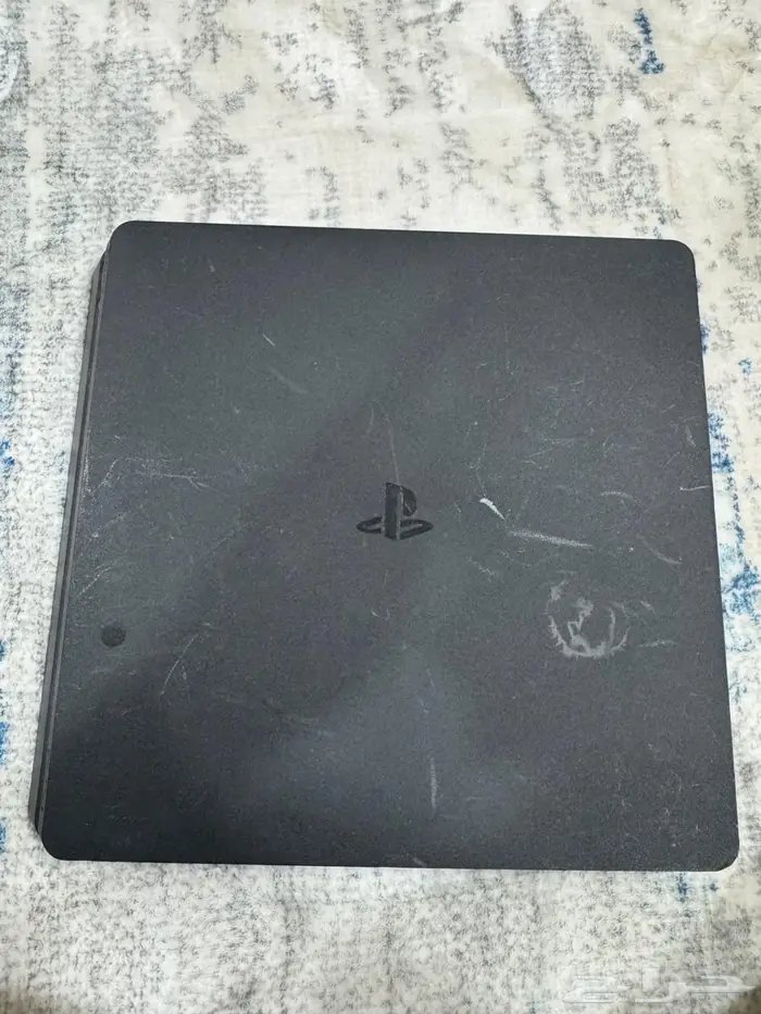 بلايستيشن 4 سليم   500 جيجا   بدون يد   نظيف 1