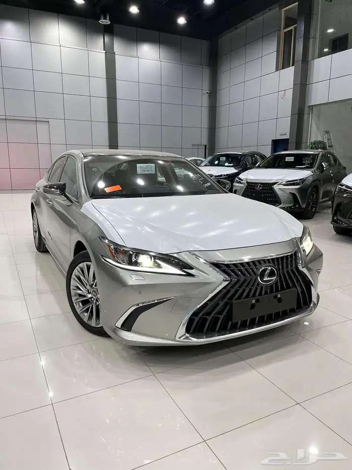 لكزس ES 350 CC سعودي 2025 ( ابيض - تيتانيوم - مادي - اسود ) 4