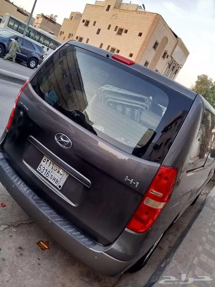 H1 2013 petrol. Automatic 0