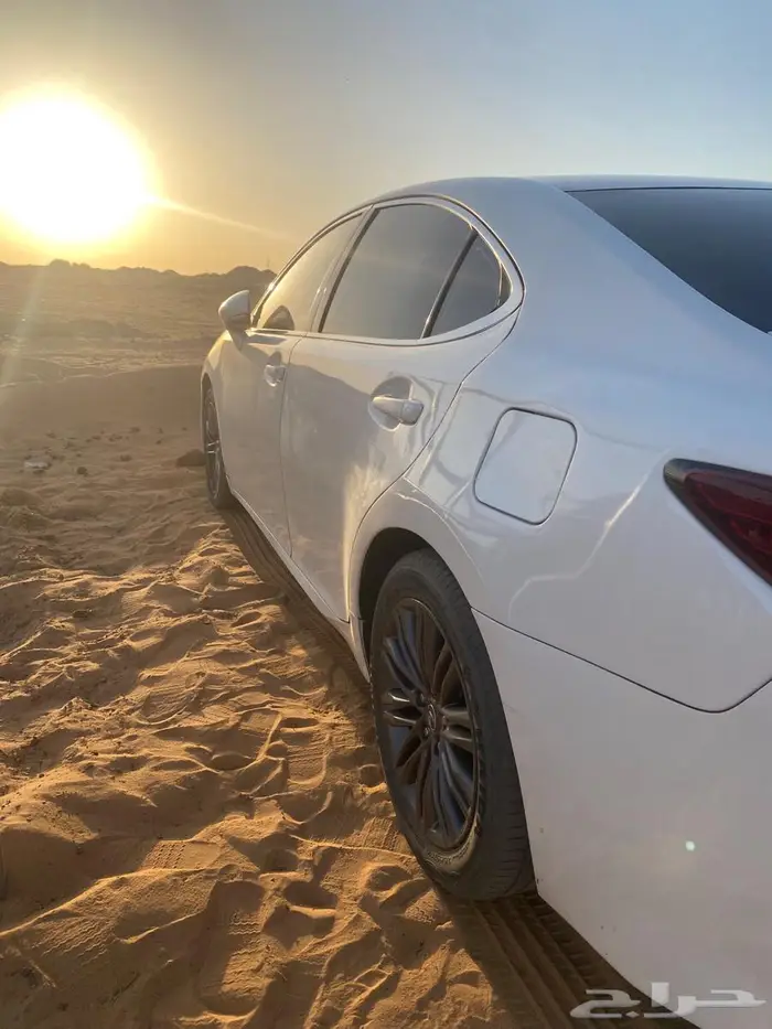 لكزس 350 فل كامل اي اس 6