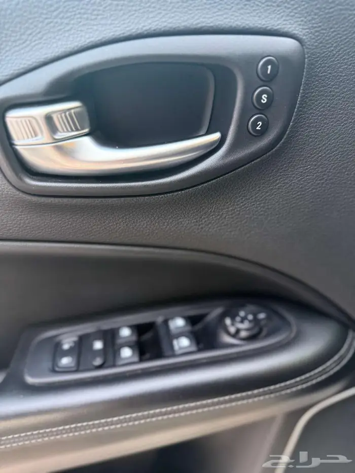 جيب كومباس Jeep Compass 2020   فئة Sport (أعلى فئة) 2