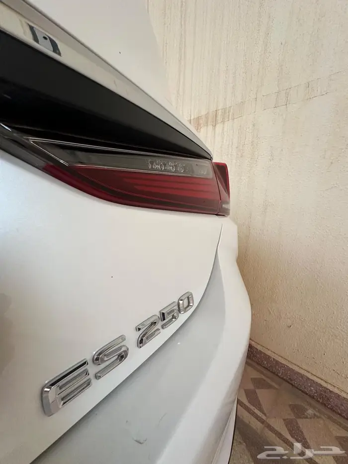 لكزس ES 250 AA 2