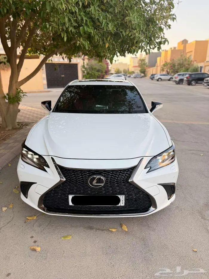 لكزس Lexus ES 350 F Sport   موديل 2023 18