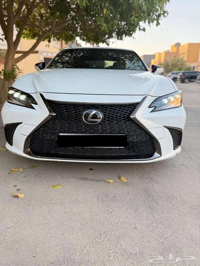 لكزس Lexus ES 350 F Sport   موديل 2023 0