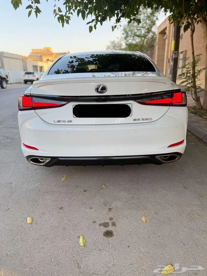 لكزس Lexus ES 350 F Sport   موديل 2023 19