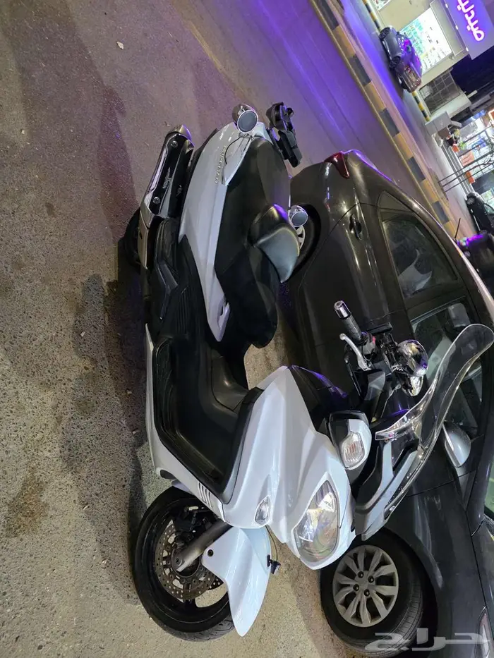 2014 سوزوكي برجمان 650 للبيع 2