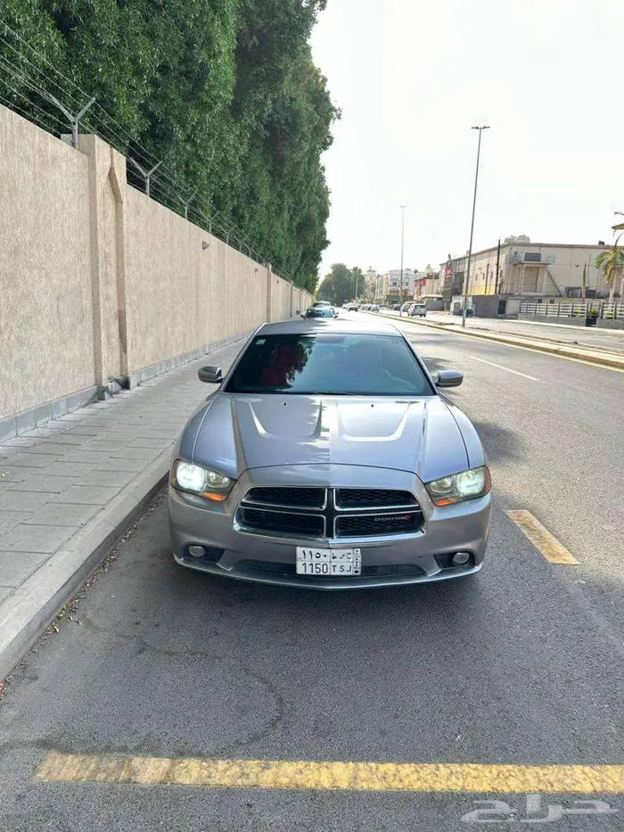 Dodge Charger SE 0