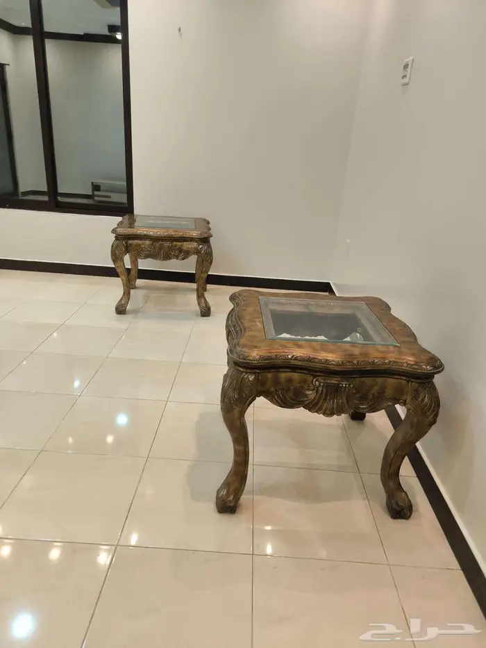 طاولات للبيع مستعجل 0