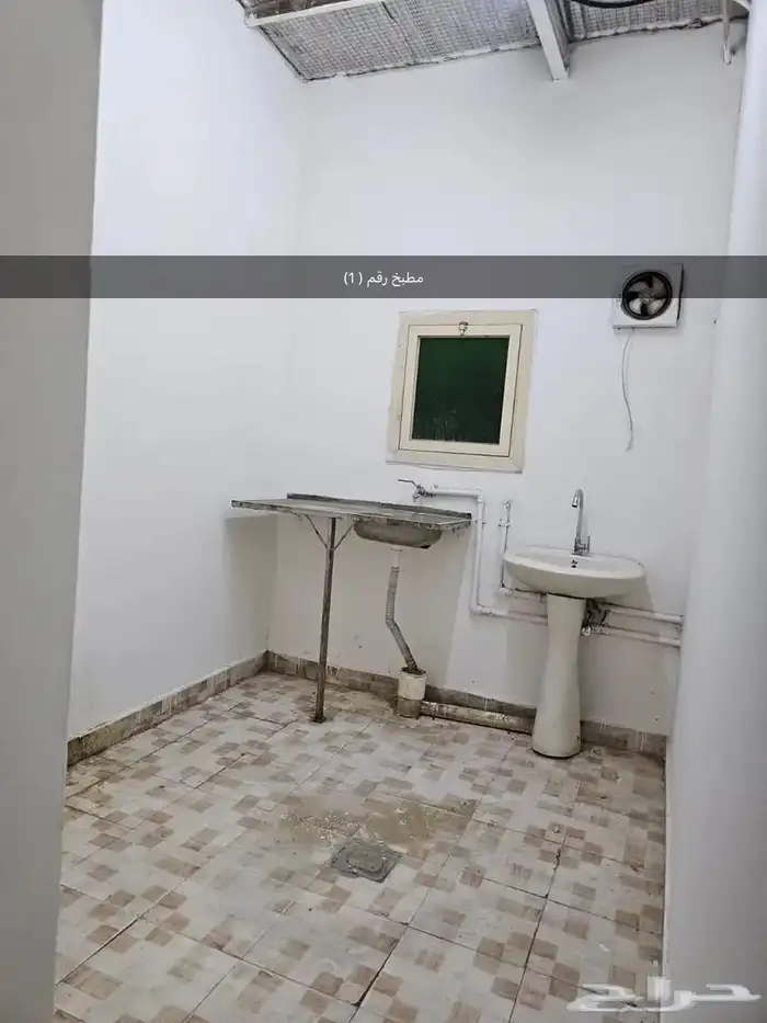 سكن عمال جماعي للايجار عماره شدقم عين دار الجديده قريب بقيق 8