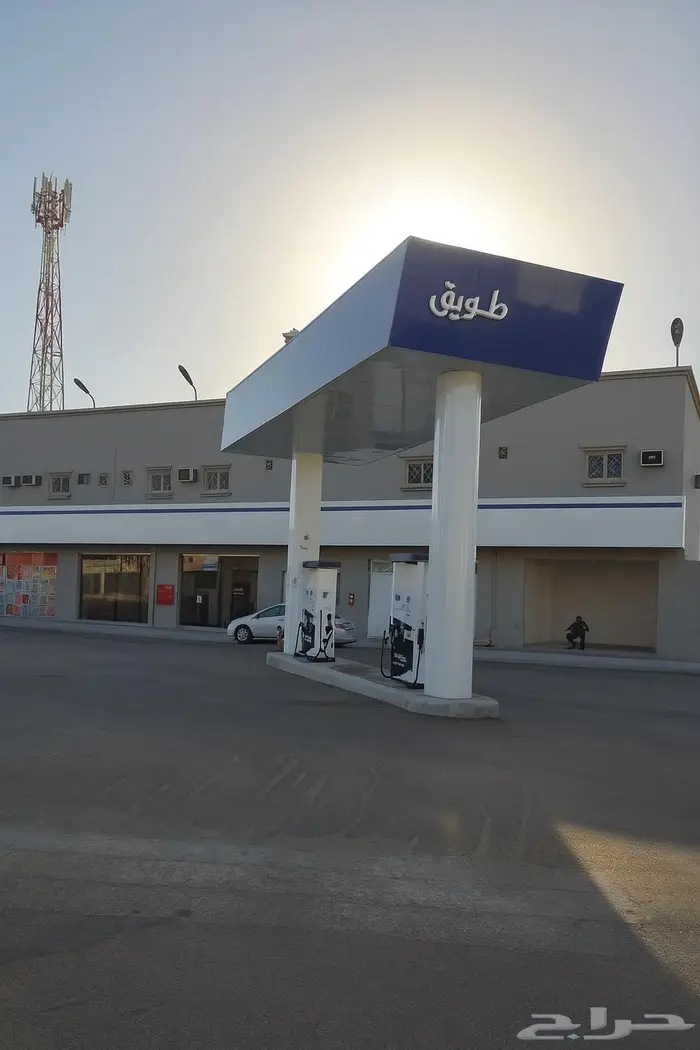 محافظة السليل - الشارع العام - محطة بترو طويق 1