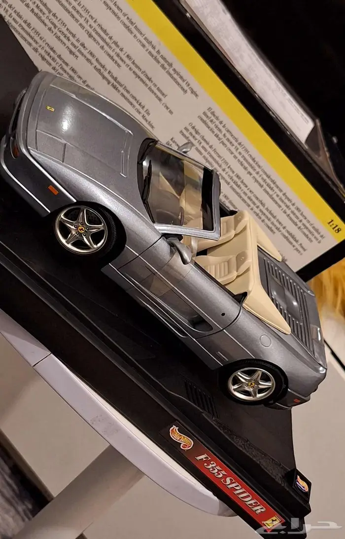 مجسم فيراري f355 spider نادر 1 18 0