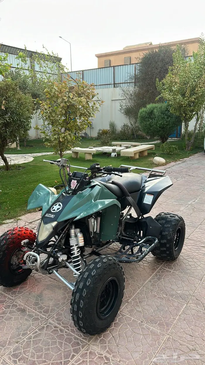 دباب Z400 4