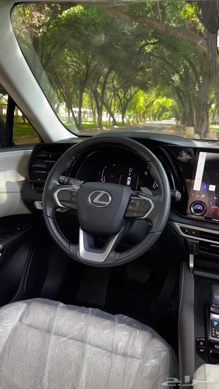 لكزس RX350 2023 زيتي 6