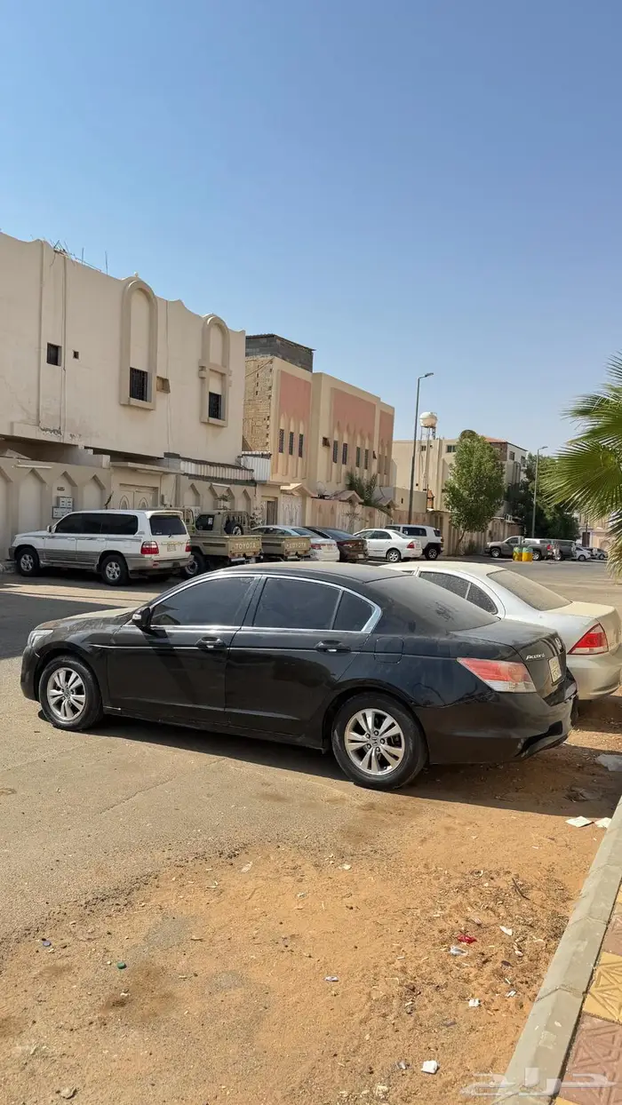 اكورد 2008 اسود 6
