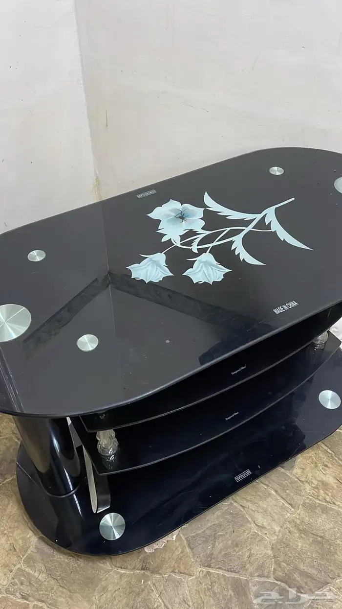 طاولة للبيع 1