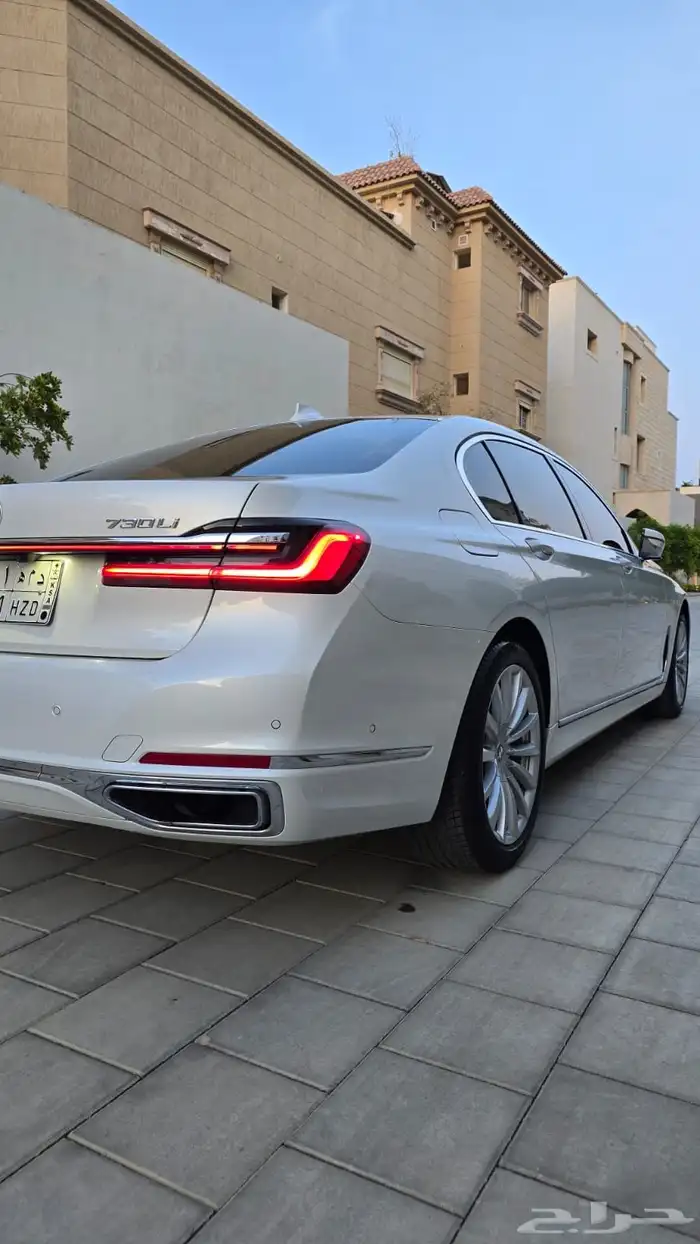 بي ام دبليو 2021 فئة 730 الناغي 3