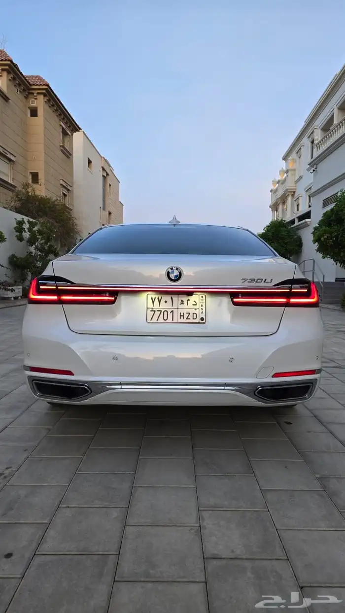 بي ام دبليو 2021 فئة 730 الناغي 19