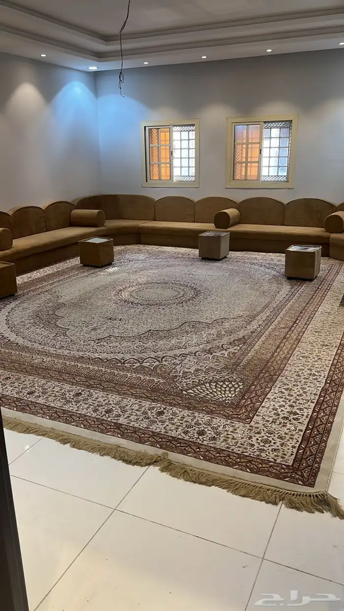 محلس مع الفرشه وستاره 0