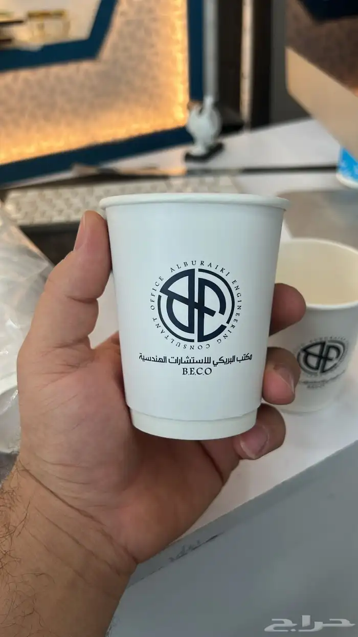 بوكسات عبايات اكياس لوقو جلد ليبل تطريز ورق تغليف 17