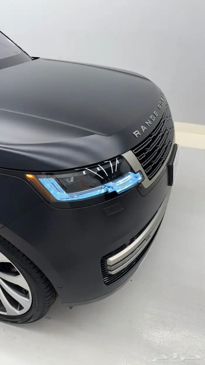 رنج روفر HSE V8 2023 13