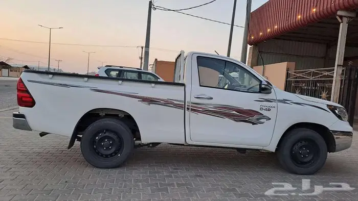 هايلوكس 2023 6