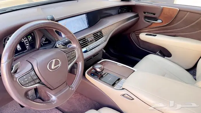 لكزس LS500h فل كامل 2018 نظيفة جدا 20