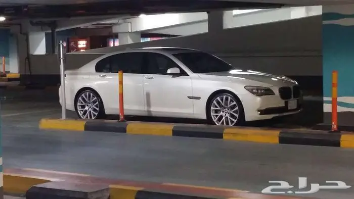 نوفر جميع انواع الجنوط BMW اصلية وكالة 4