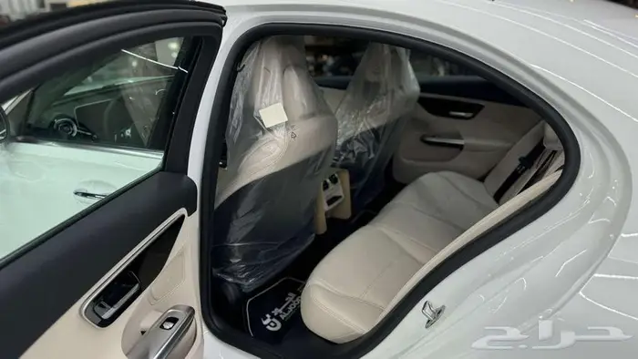 2025مرسيدس سي 200 MERCEDES C 12