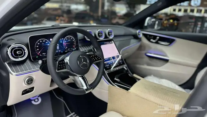 2025مرسيدس سي 200 MERCEDES C 7