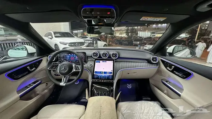 2025مرسيدس سي 200 MERCEDES C 8