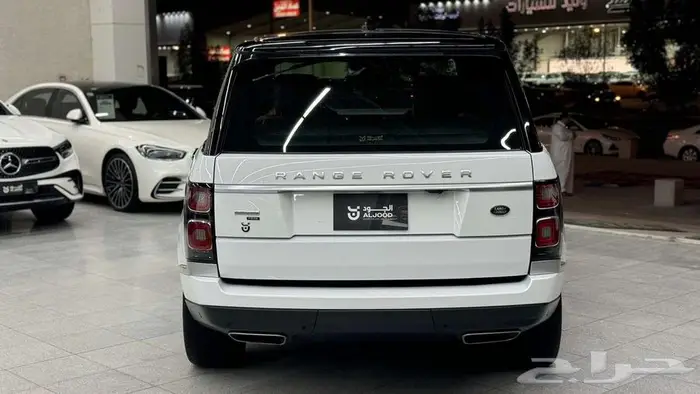 2021رنج روفر اوتوبيوغرافي RANGE ROVER V8 4