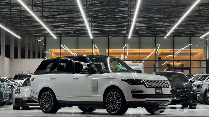 2021رنج روفر اوتوبيوغرافي RANGE ROVER V8 1
