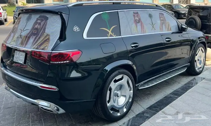 مرسيدس GLS 450 معدل مايباخ GLS 600 2021لون أخضر داخليه 6