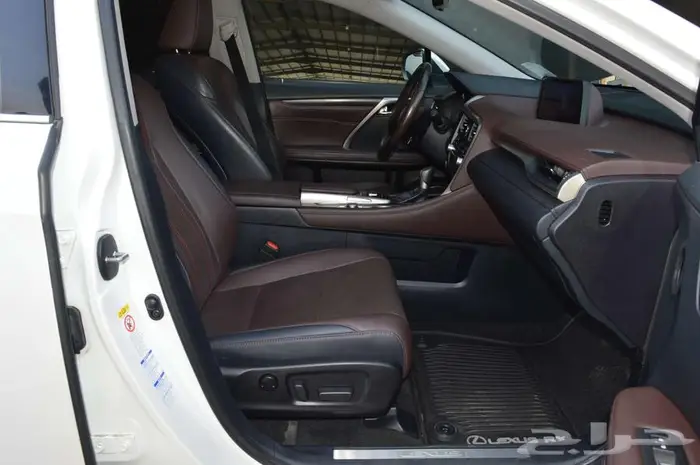 لكزس RX 350 موديل 2018 فل الفل 31