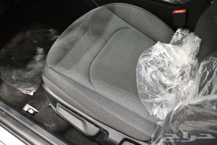 كيا K4 الفئه LX استاندر ماكينة 1.6 الجبر موديل 2026 15