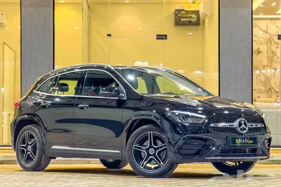 مرسيدس GLA 200 AMG KIT 2024 اسود الشكل الجديد index