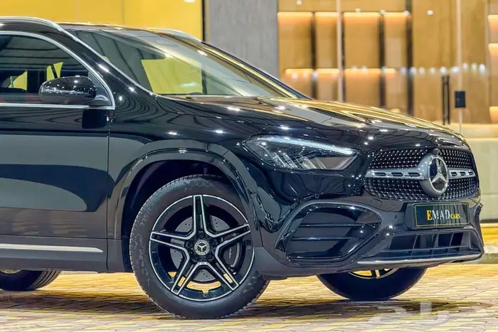 مرسيدس GLA 200 AMG KIT 2024 اسود الشكل الجديد 1