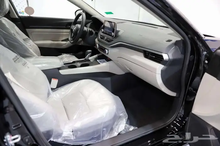 نيسان ألتيما استاندر موديل 2025 كاش .. أقساط 8