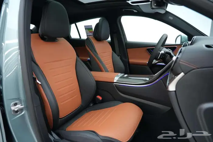 مرسيدس GLC 200 Coupe موديل 2026 أصفار خليجي أخضر فضي جملي 10