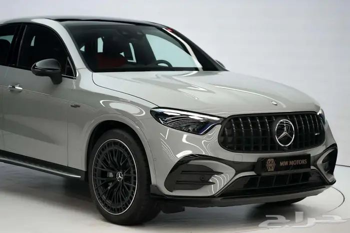مرسيدس GLC 43 موديل 2025 أصفار خليجي ألبين أحمر 2