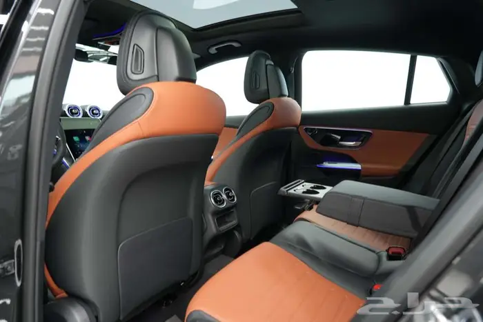 مرسيدس GLC 200 Coupe موديل 2026 أصفار خليجي رمادي غامق جملي 15