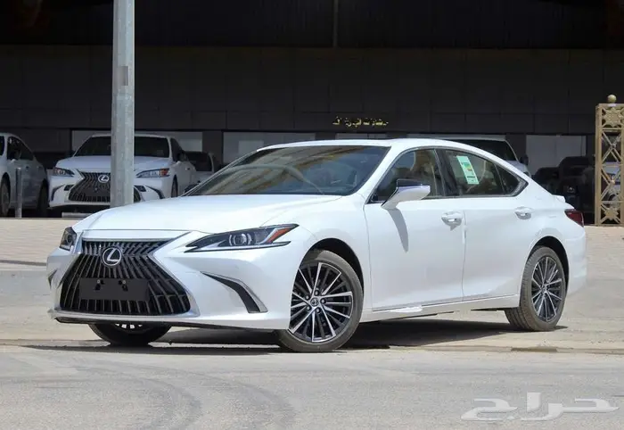 لكزس - ES300 Bh هايبرد -2024- نص فل- خليجي السعر _188000 0